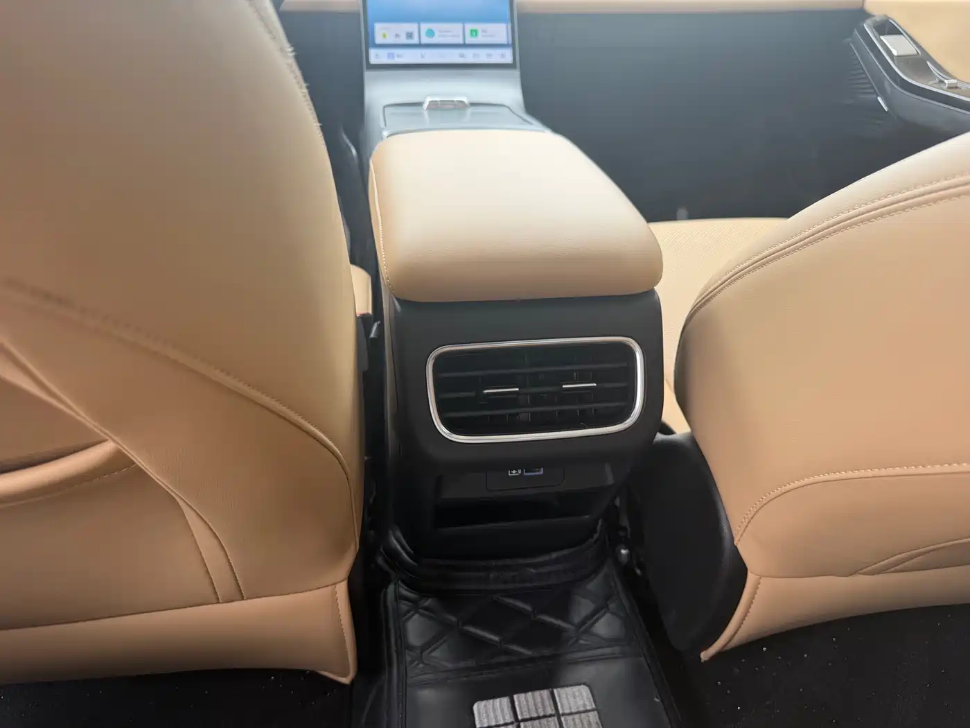 Geely Galaxy Galaxy L6 2023 Model 125km PLUS фото 11