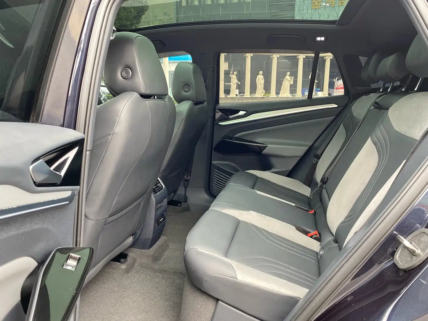 VOLKSWAGEN ID.4 CROZZ