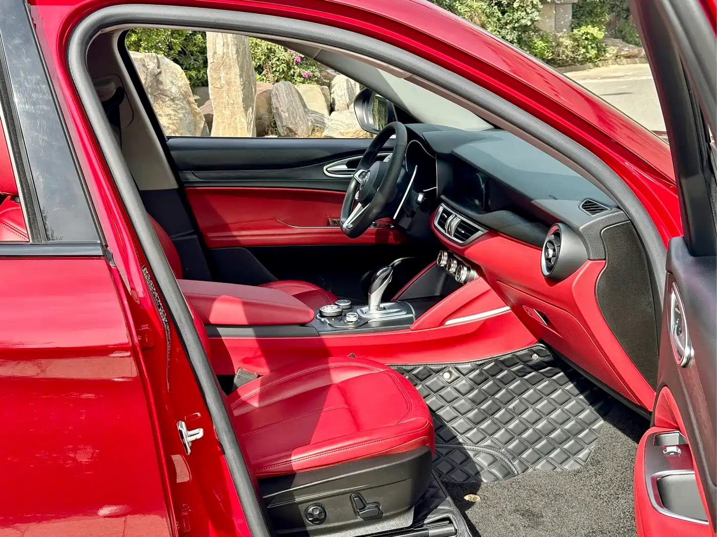 Alfa Romeo Stelvio 2017 2017 2.0T 280HP Luxury
