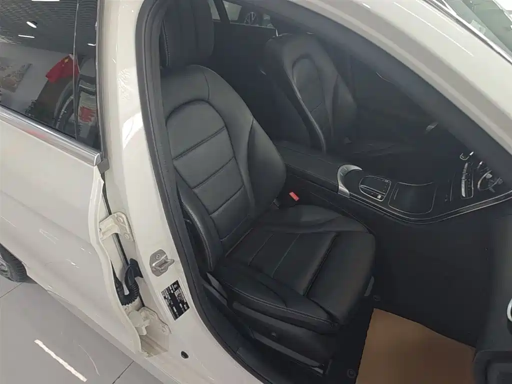 Mercedes-Benz C-Class 2021 C 200 L Fashion Sport Edition фото 25
