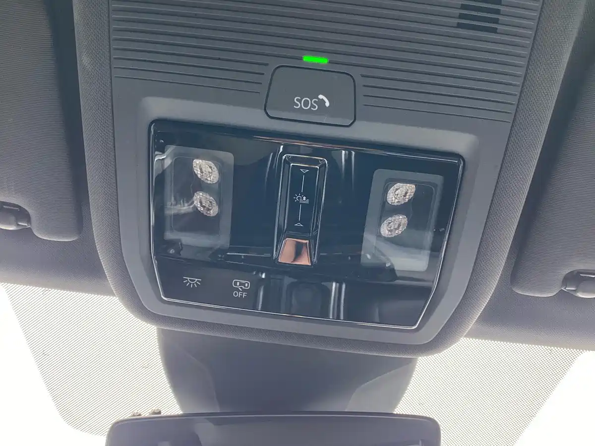 VOLKSWAGEN ID.4 CROZZ