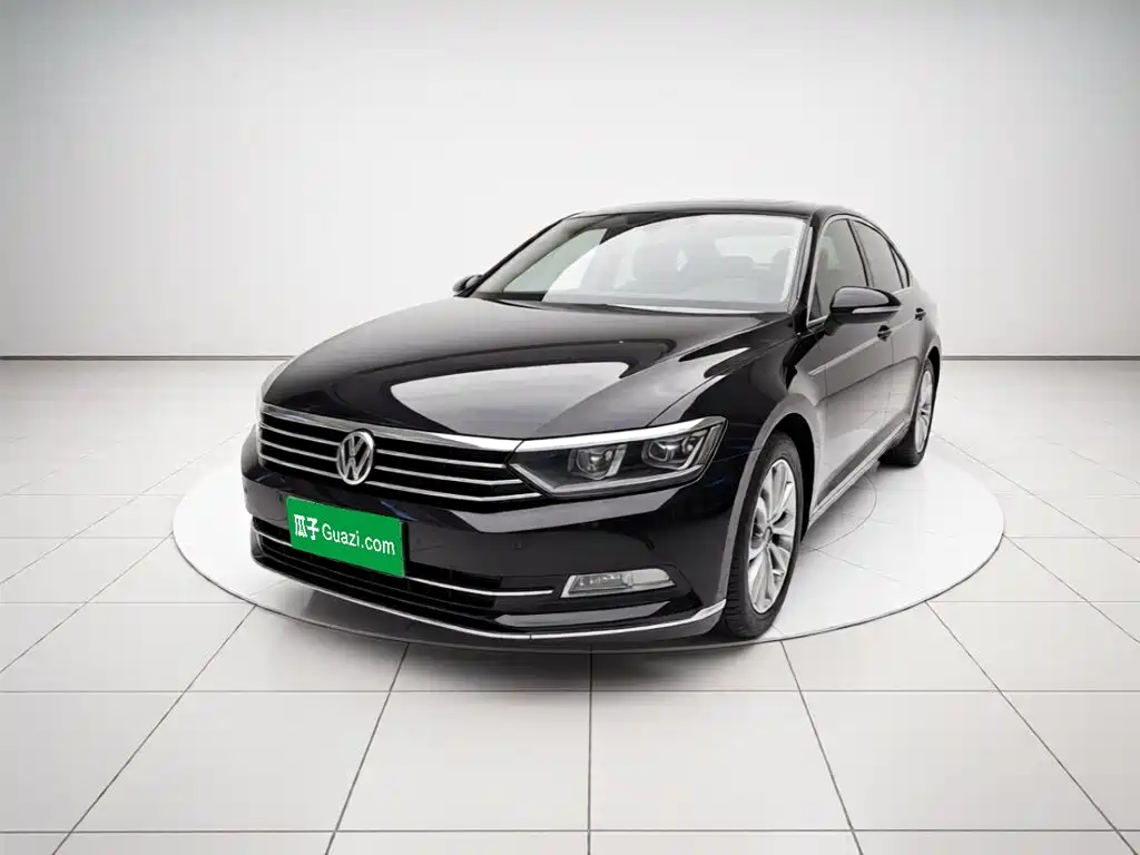 Фото 1 - Volkswagen Magotan