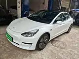 Фото 2 - Tesla Model 3