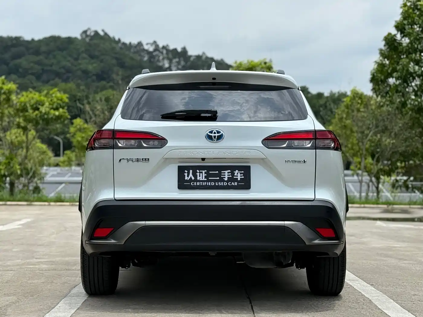 Toyota Frontlander 2023 2.0L Smart Hybrid Dual Engine Prestige Edition фото 10
