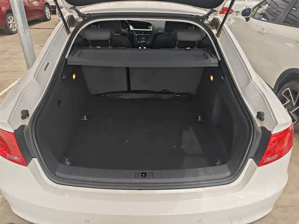 Audi A5 (Import) 2016 Facelift Sportback 45 TFSI Comfort фото 19