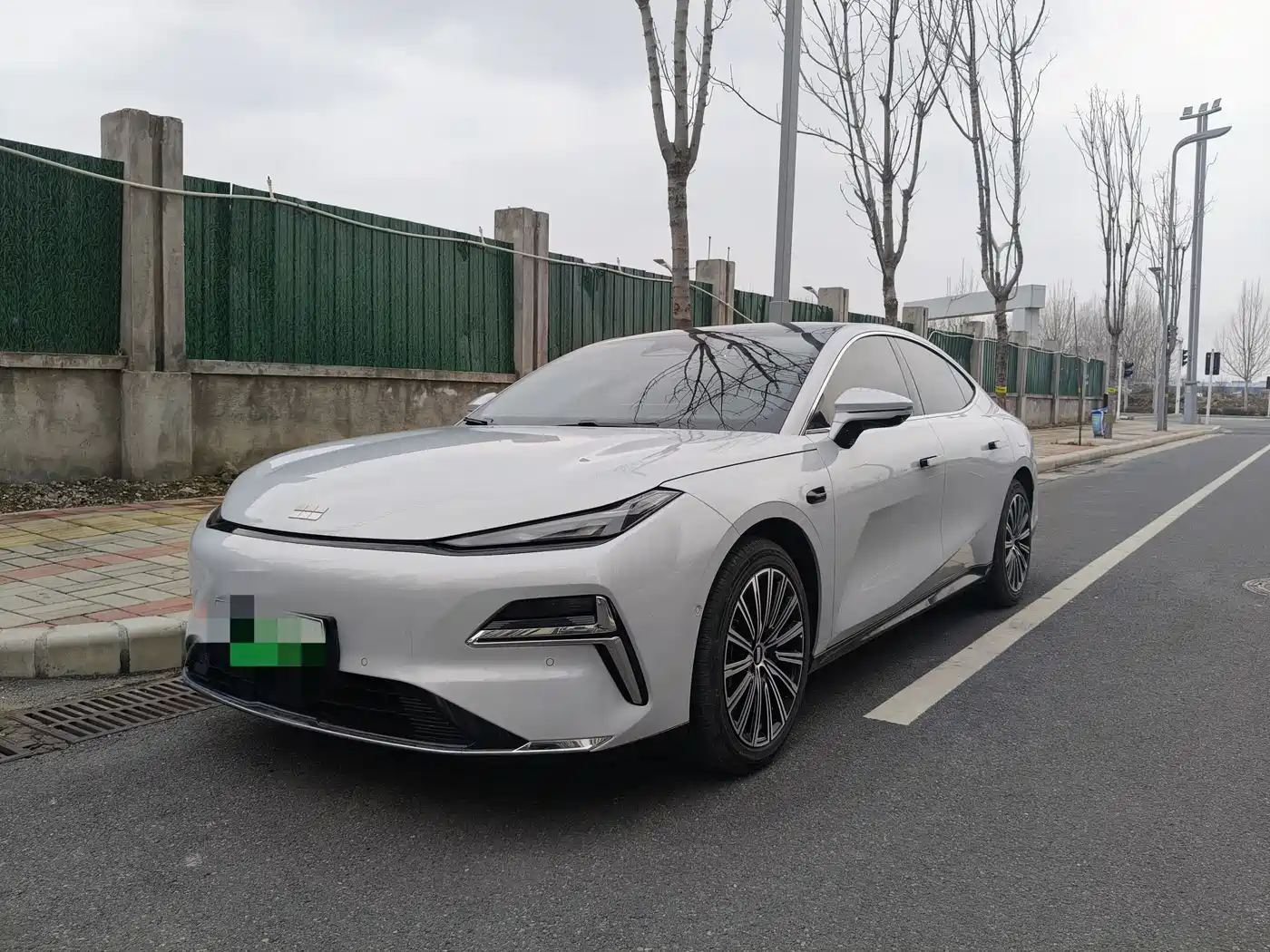 GEELY GALAXY GALAXY SPARKLE 8