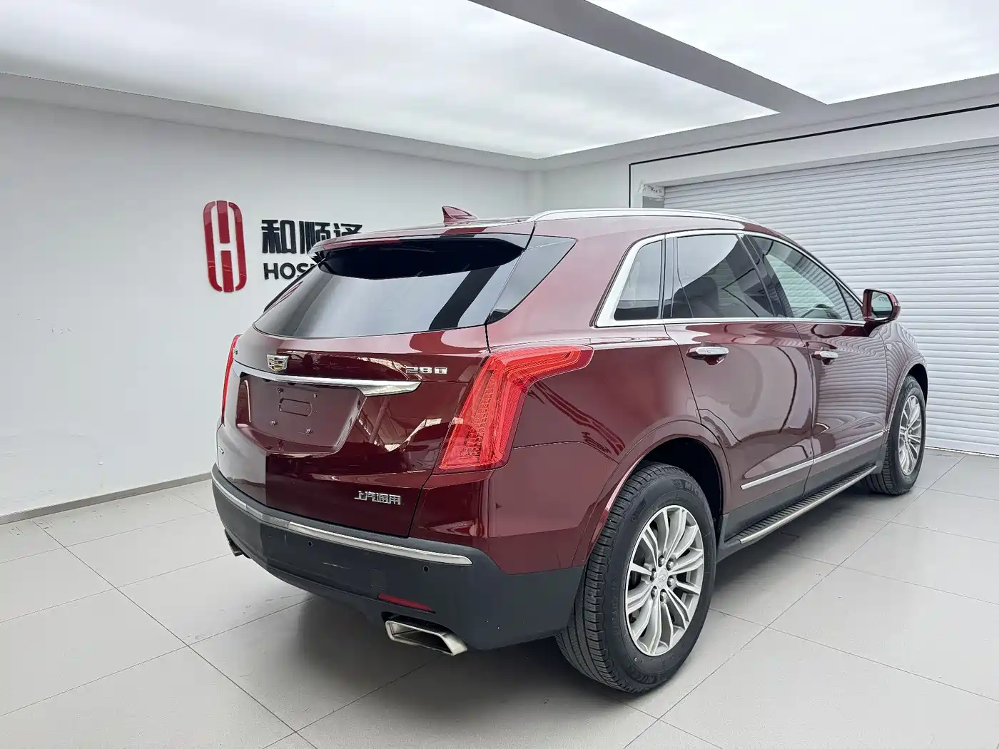 Cadillac XT5 2016 28T AWD Luxury Model фото 7