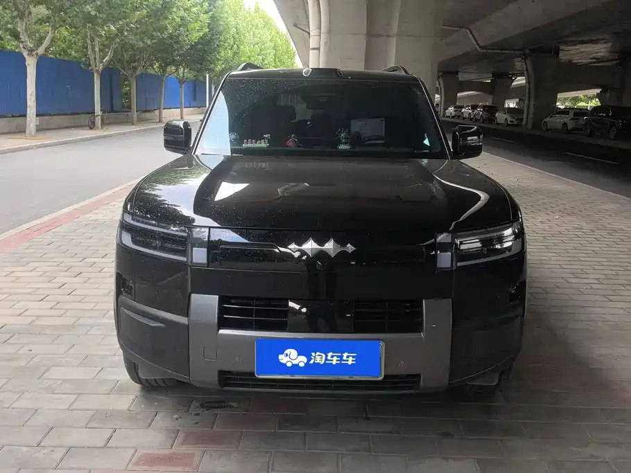 Fang Cheng Bao Titanium 7 2025 2025 AWD Base Model