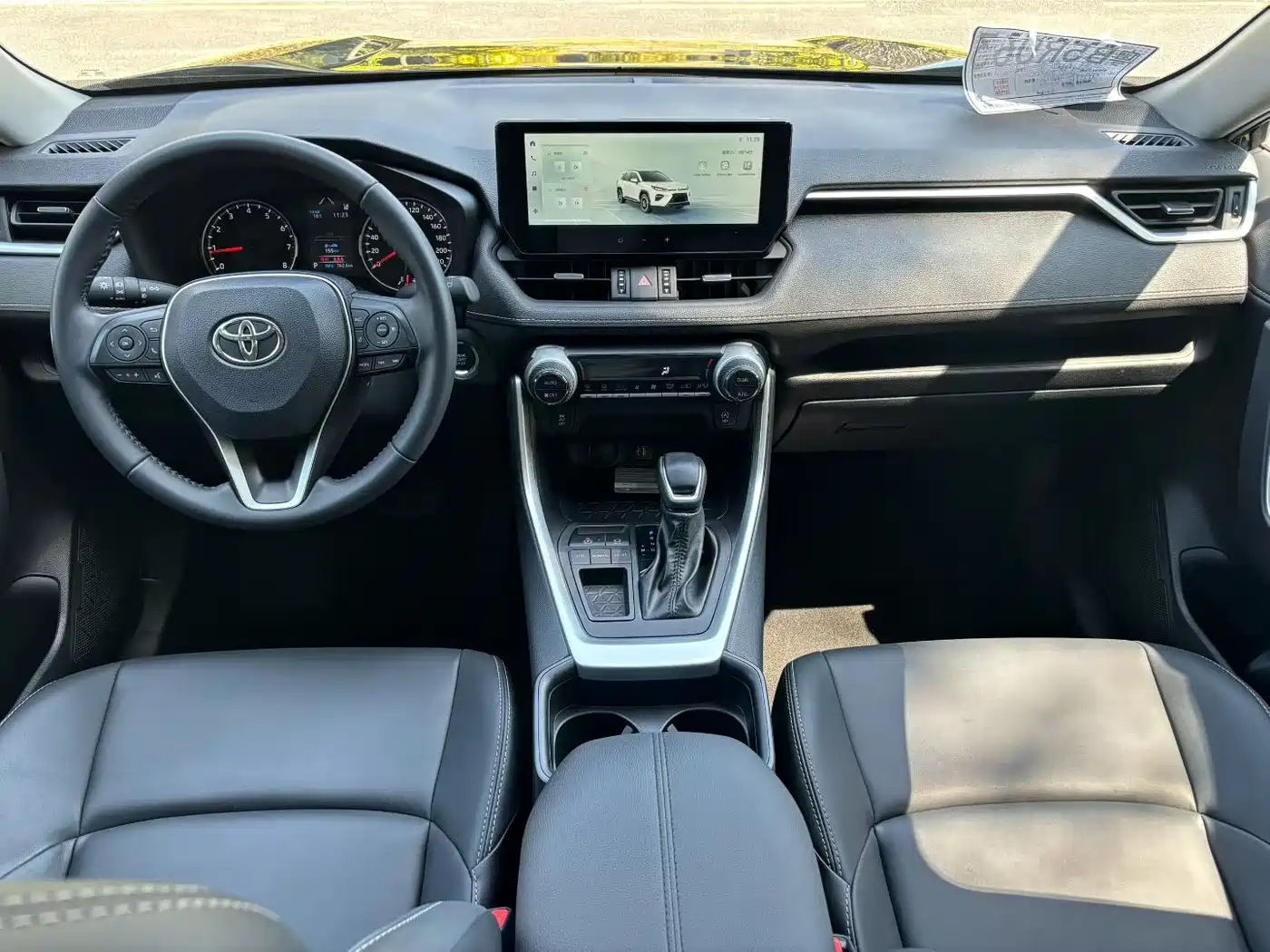 Toyota Wildlander 2023 2.0L CVT FWD Urban фото 6
