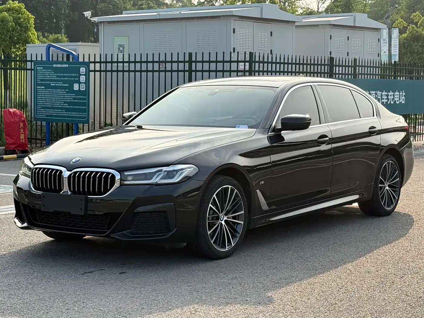 BMW 5 Series 2023 530Li Leading M Sport Package