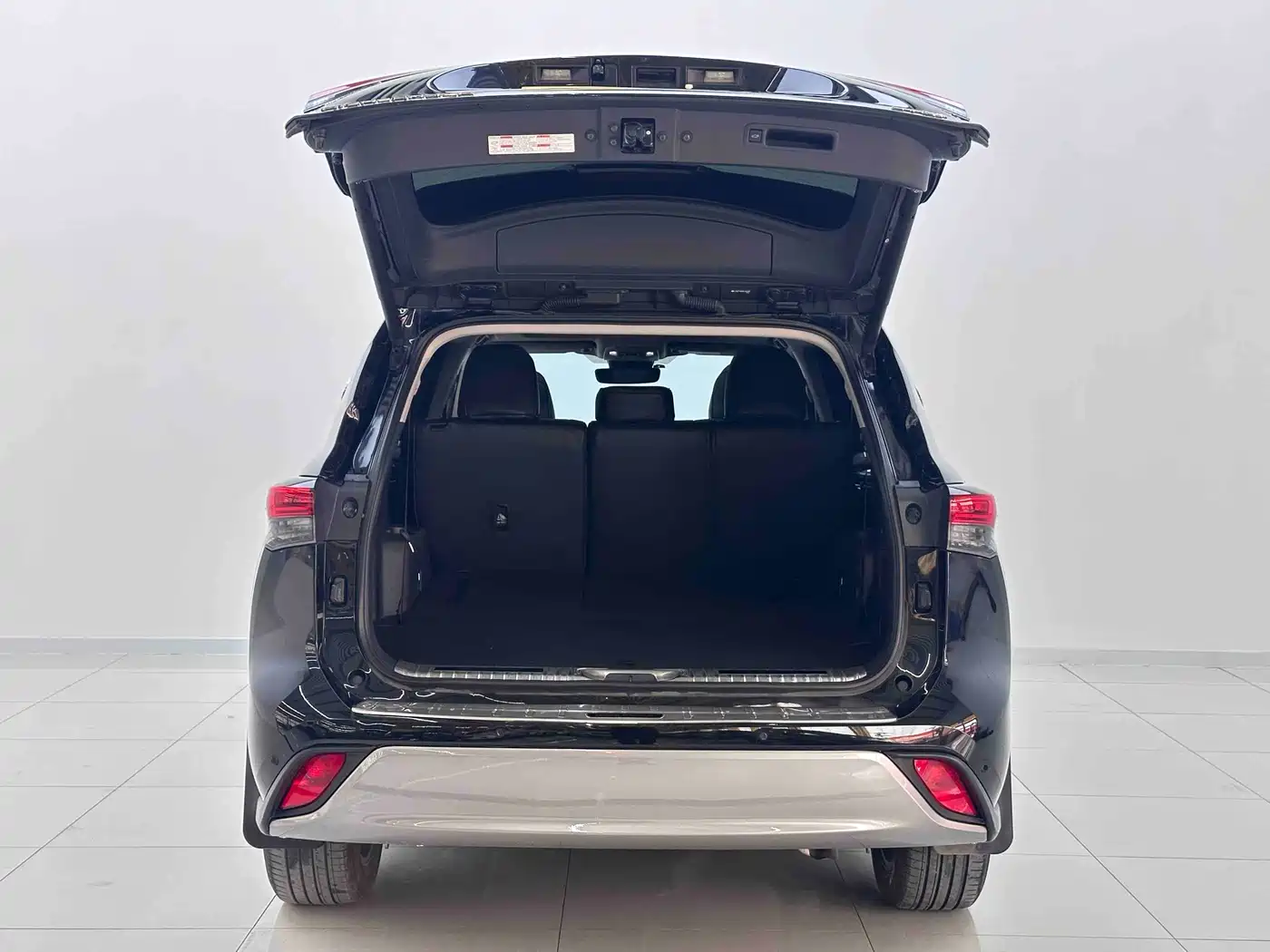 Toyota Highlander 2022 Model Dual Engine 2.5L 4WD Premium Edition 7-Seater фото 6