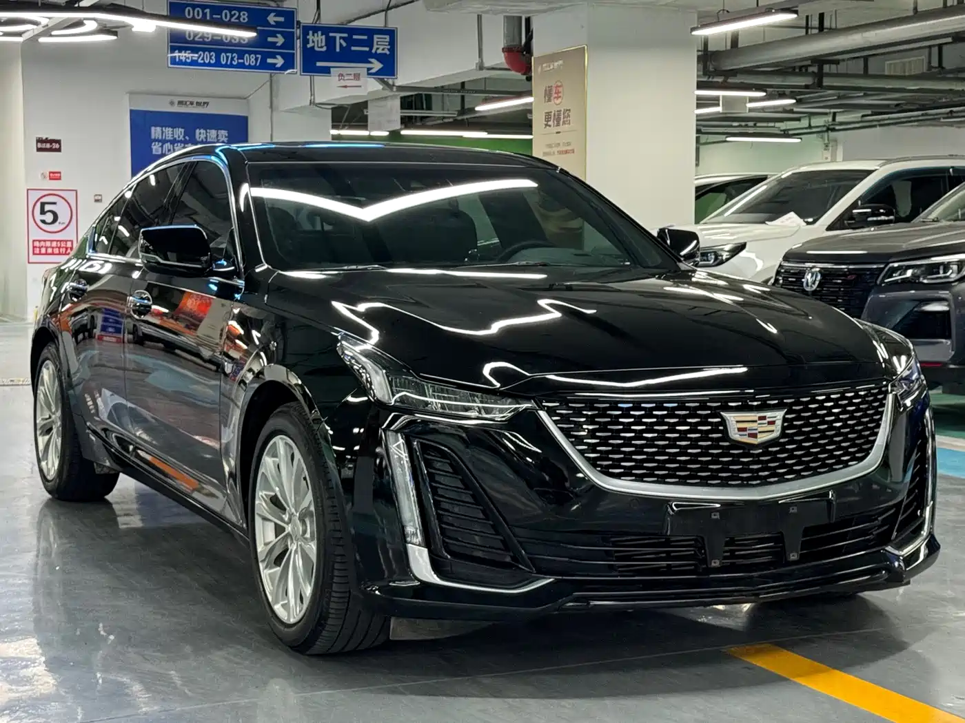 CADILLAC CT5