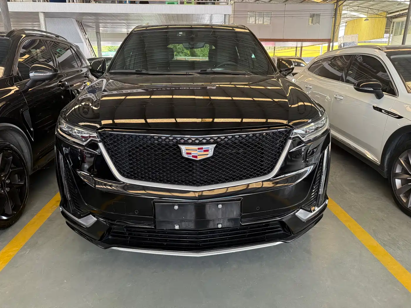 Cadillac XT6 2020 28T 6-Seater 4WD Luxury Model фото 2