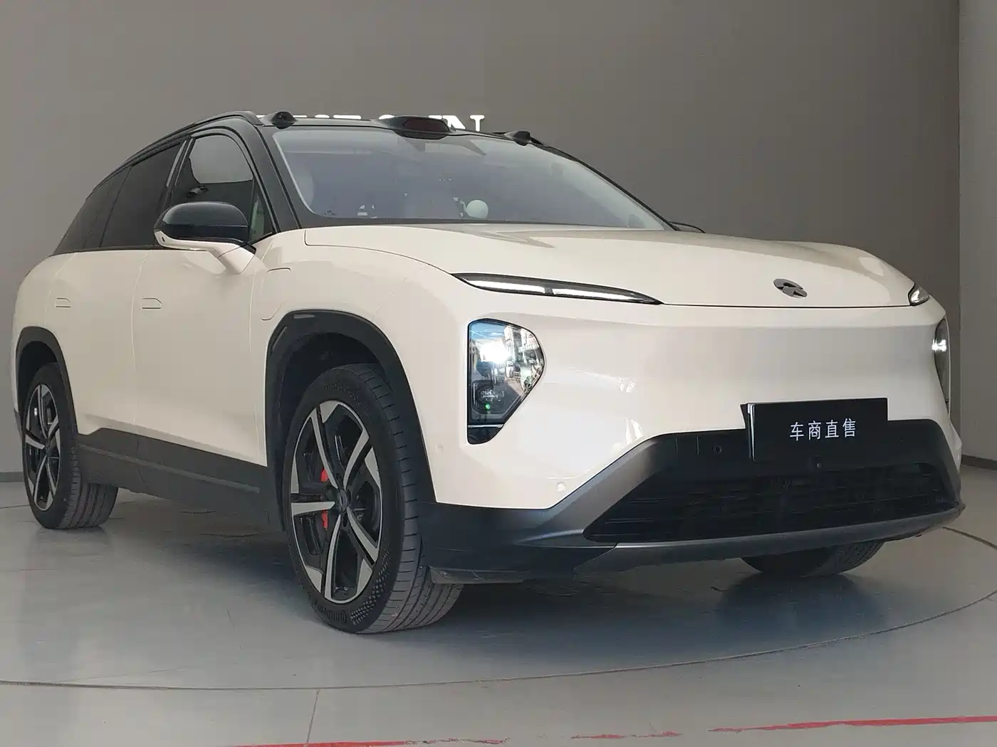 2023 NIO ES7