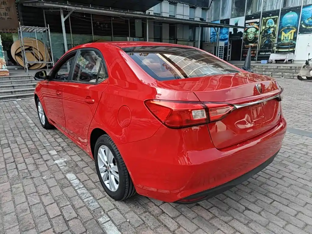 Roewe 360 2015 2015 1.5L Automatic Luxury
