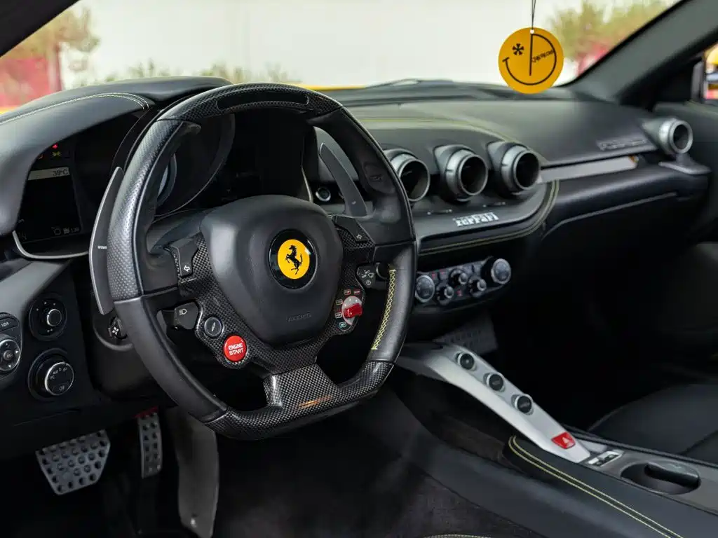 Ferrari F12berlinetta 2015 2013 6.3L Standard