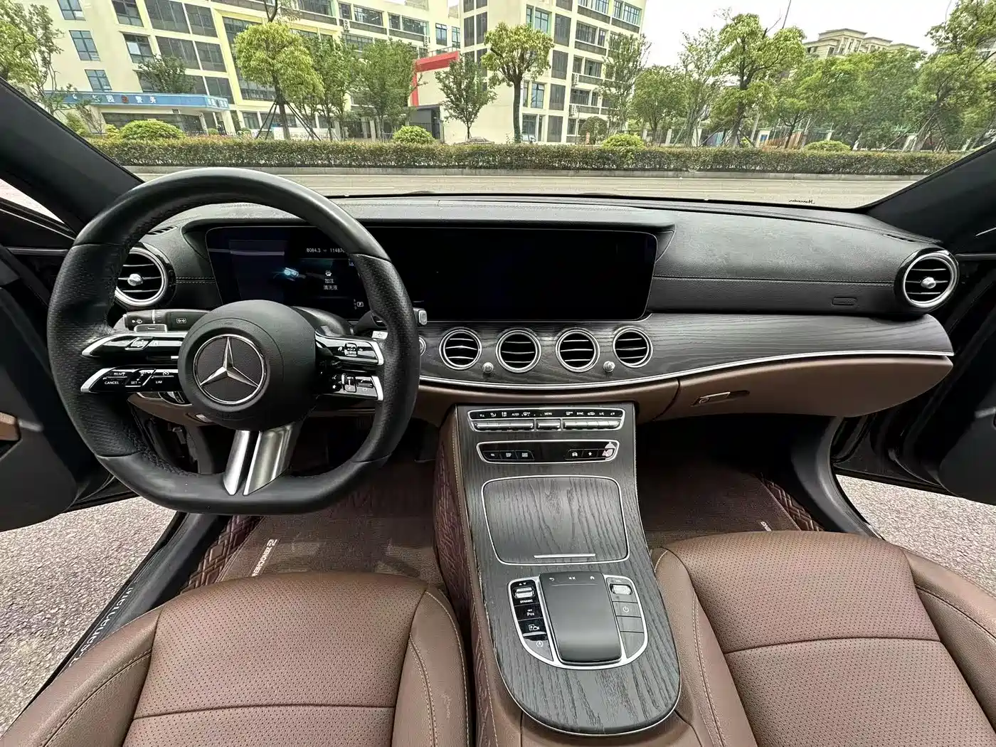 Mercedes-Benz E-Class 2020 E 300 L Fashion фото 5