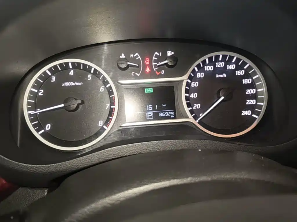 Nissan Bluebird 2019 2019 1.6L CVT Smart Connect Cool Edition China VI