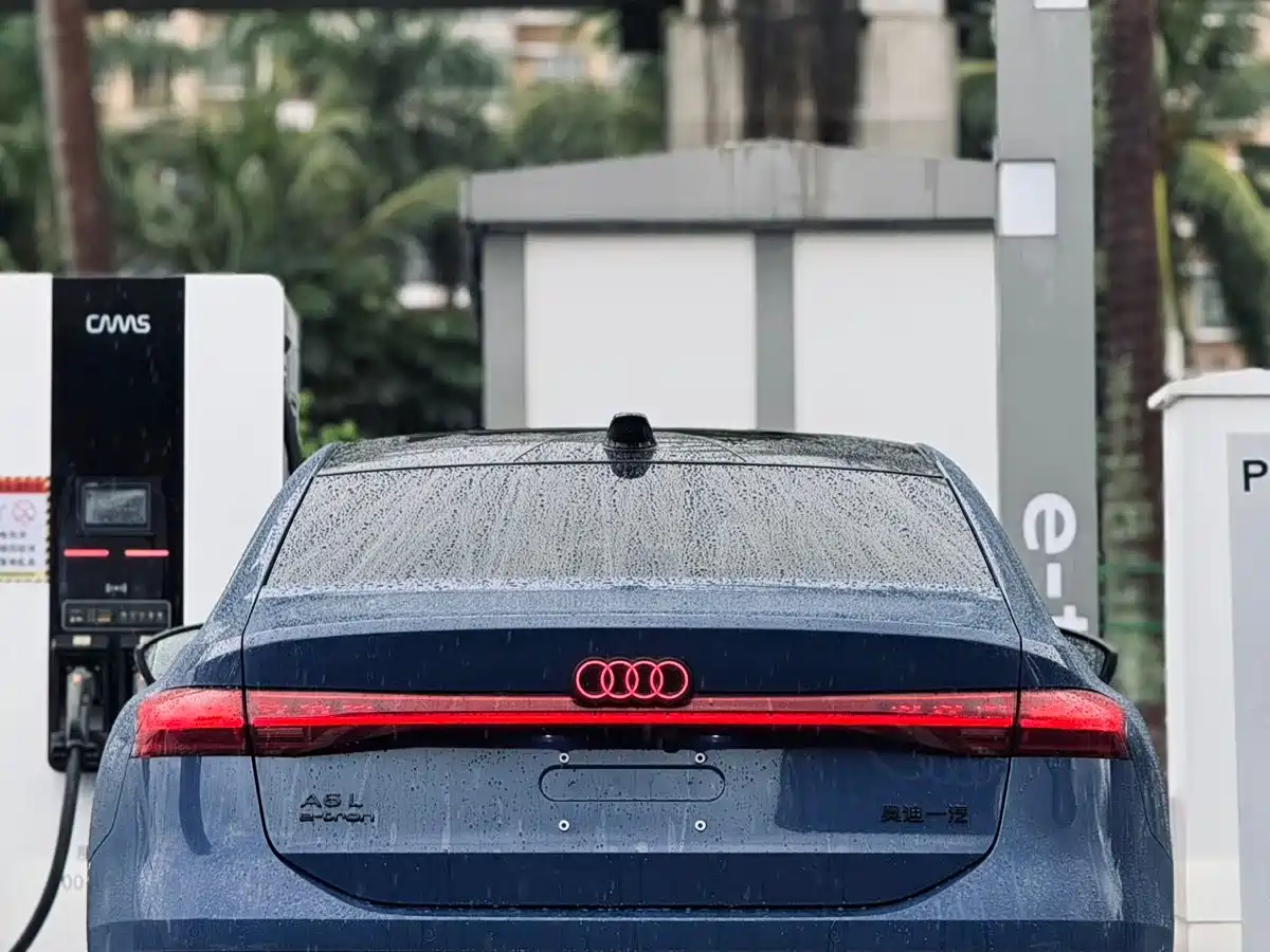 Audi A6L e-tron 2026