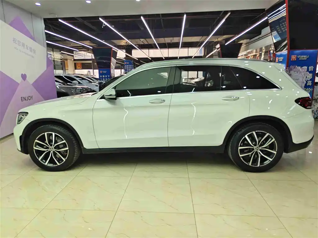 Mercedes-Benz GLC 2020 GLC 260 L 4MATIC Luxury фото 7