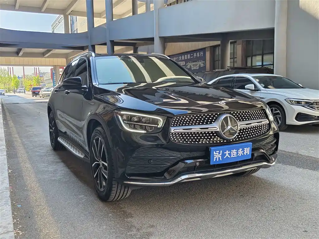 Mercedes-Benz GLC 2022 Model GLC 260 L 4MATIC Luxury Edition фото 3