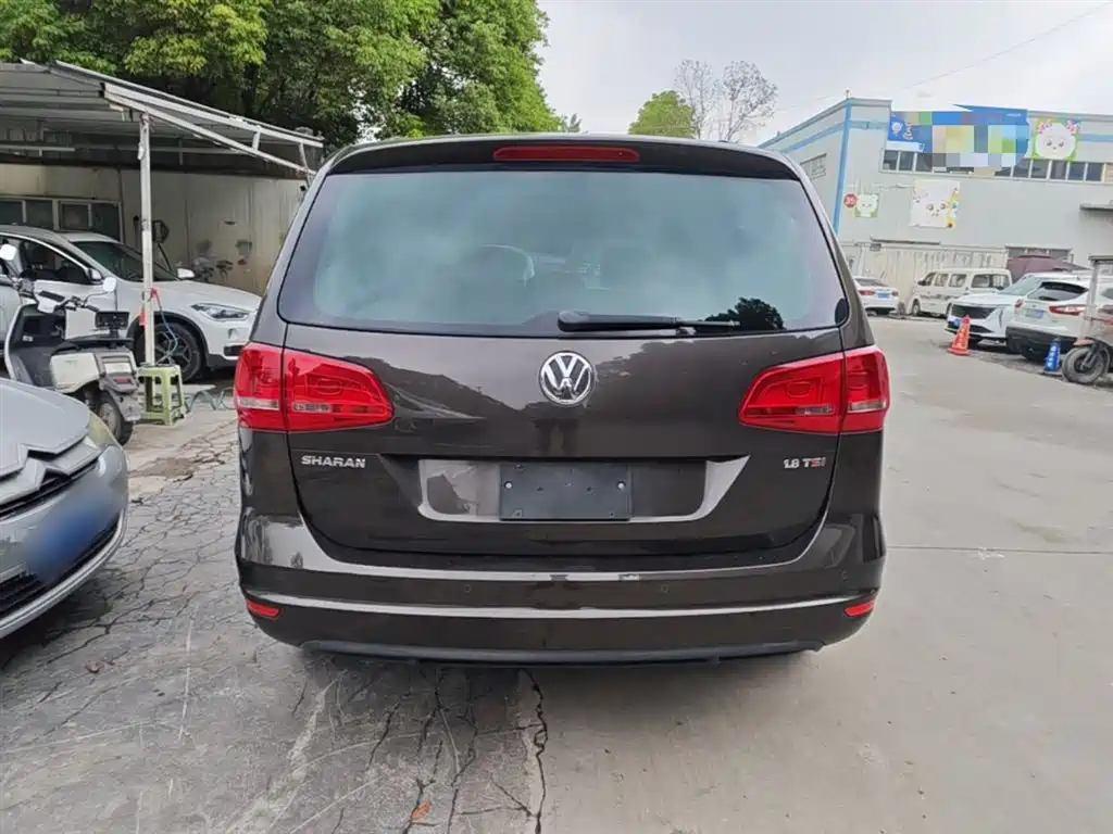 Volkswagen Sharan 2013 1.8TSI Standard фото 6