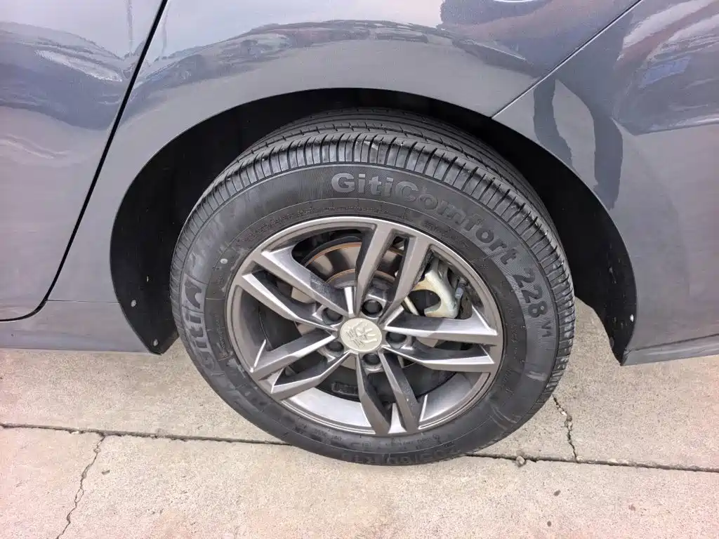 BYD Qin Pro 2018 2018 1.5TI Automatic Smart Connected Dynamic Edition