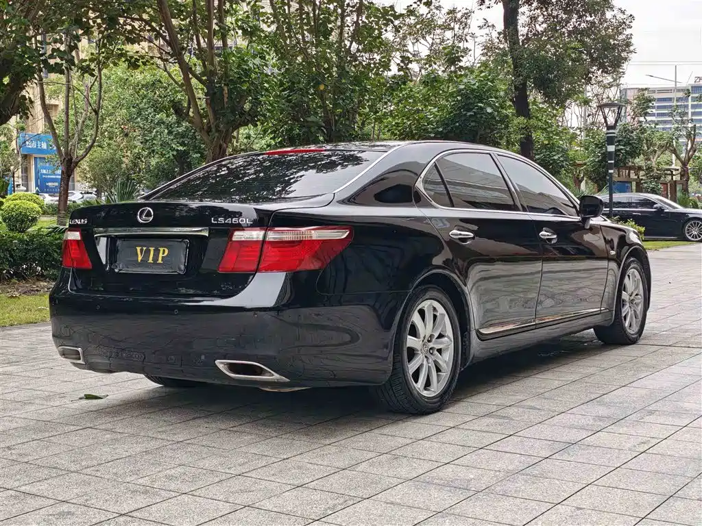 Lexus LS 2006 460L фото 15