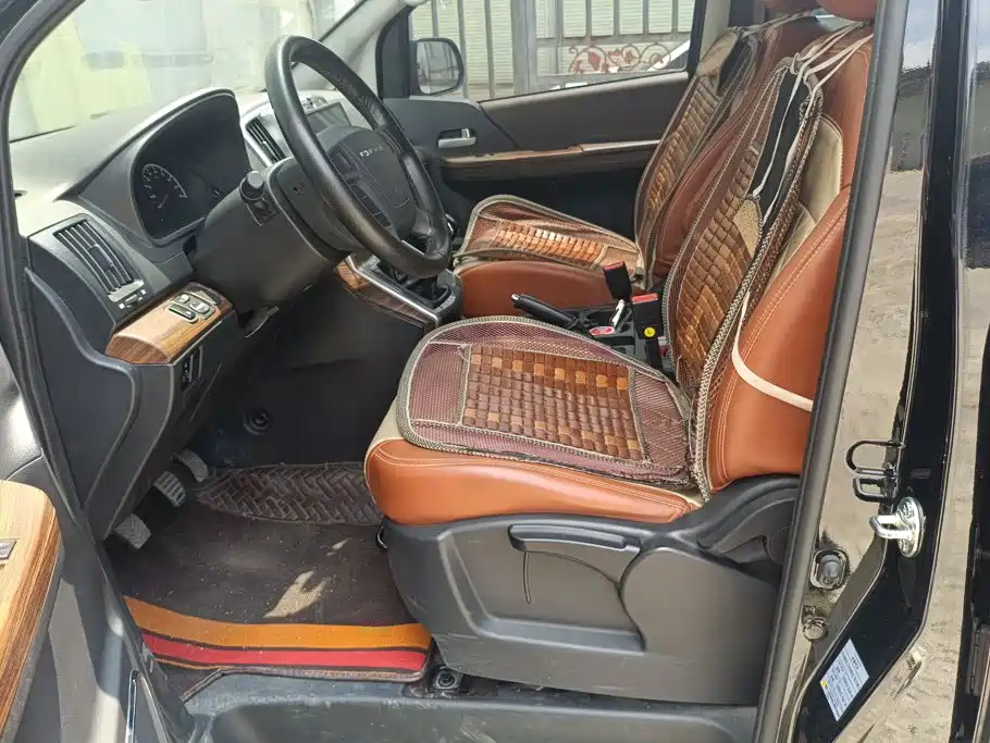 Фото 9 - Dongfeng Fengxing Lingzhi PLUS