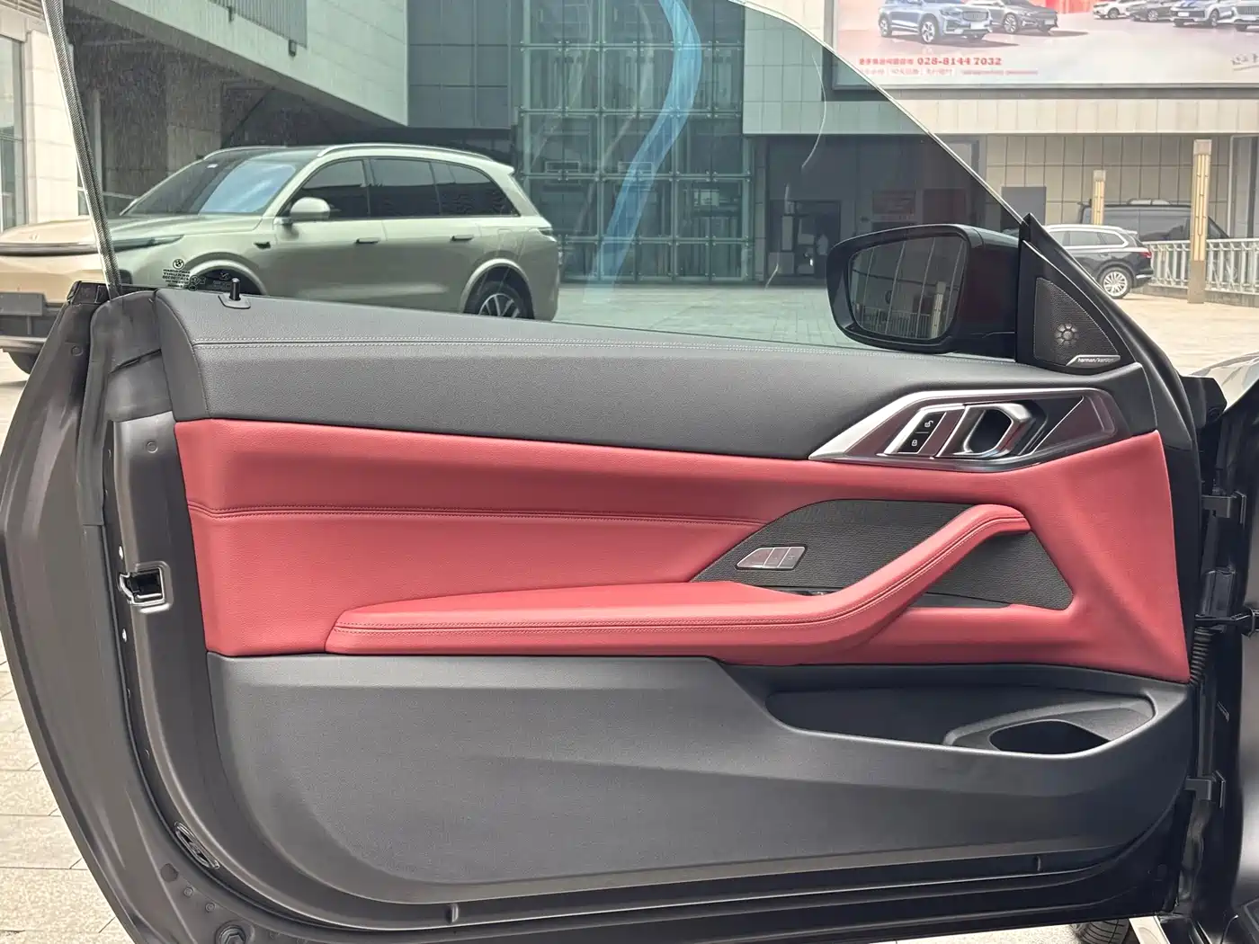 BMW 4 Series 2022 Facelift 425i Convertible M Sport Shadow Edition фото 15