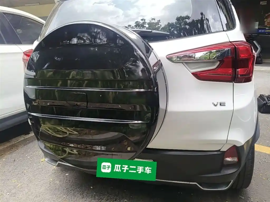 BYD Yuan New Energy 2019 EV535 High Energy Navigation Edition фото 6