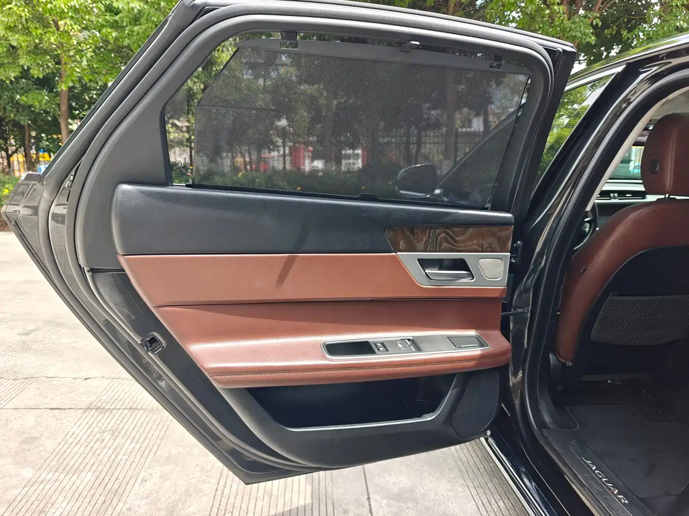 Jaguar XFL 2019 XFL 2.0T 250PS FWD Luxury Edition фото 9