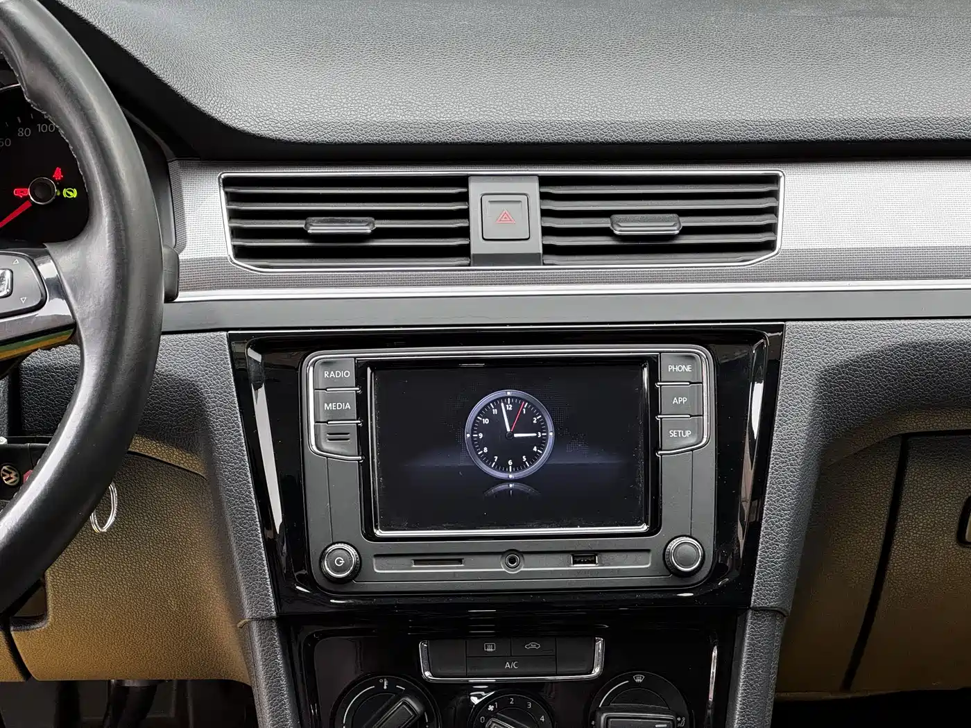 Volkswagen Bora 2019 Bora Legend 1.5L Auto Leading Type China VI фото 9