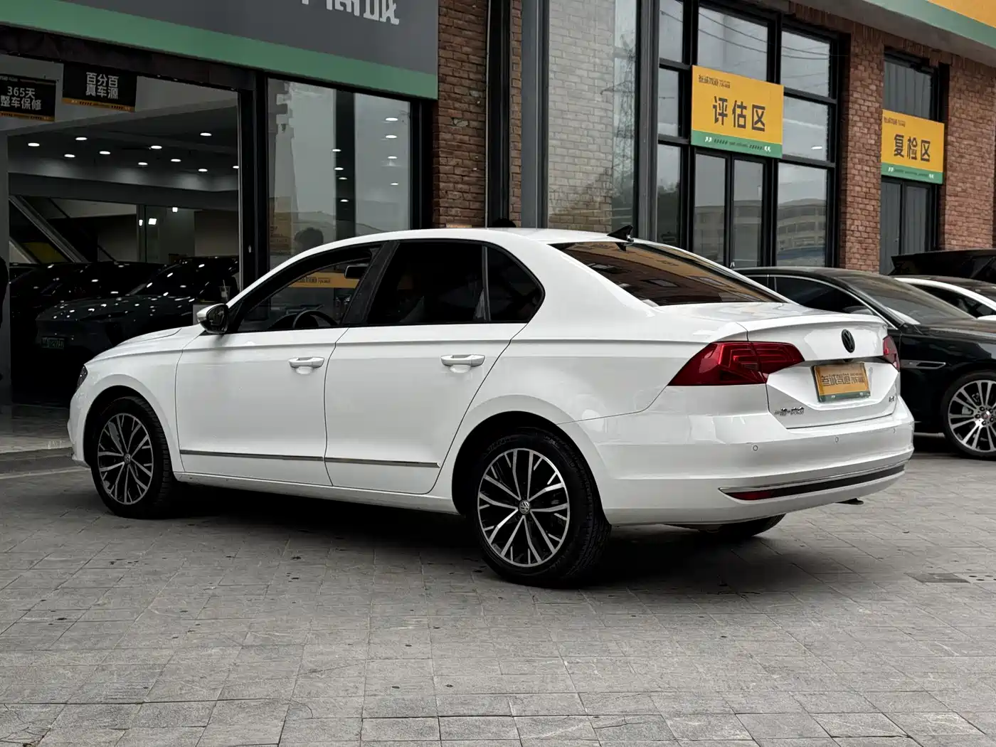 Volkswagen Bora 2019 Bora Legend 1.5L Auto Leading Type China VI фото 6