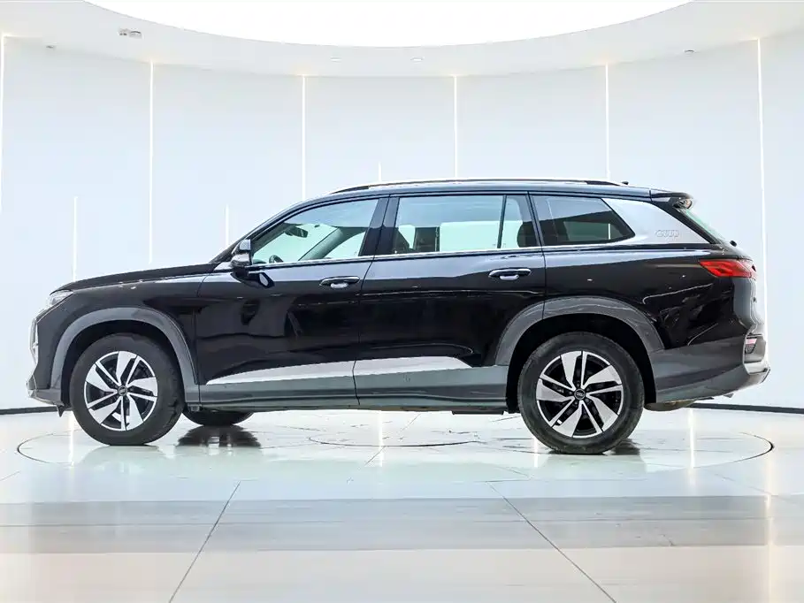 Audi Q6 2024 40 TFSI quattro Cloud View Yulin Package 7-seater фото 8