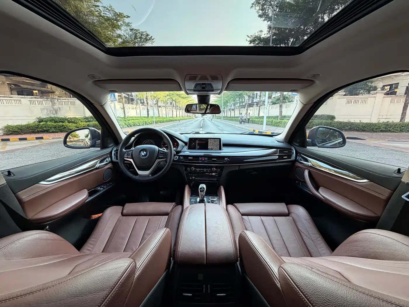 BMW X6 2015 xDrive35i Luxury Model фото 9