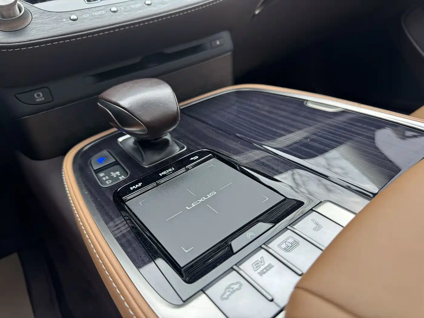 Lexus LS 2020 500h Excellence (China V) фото 8