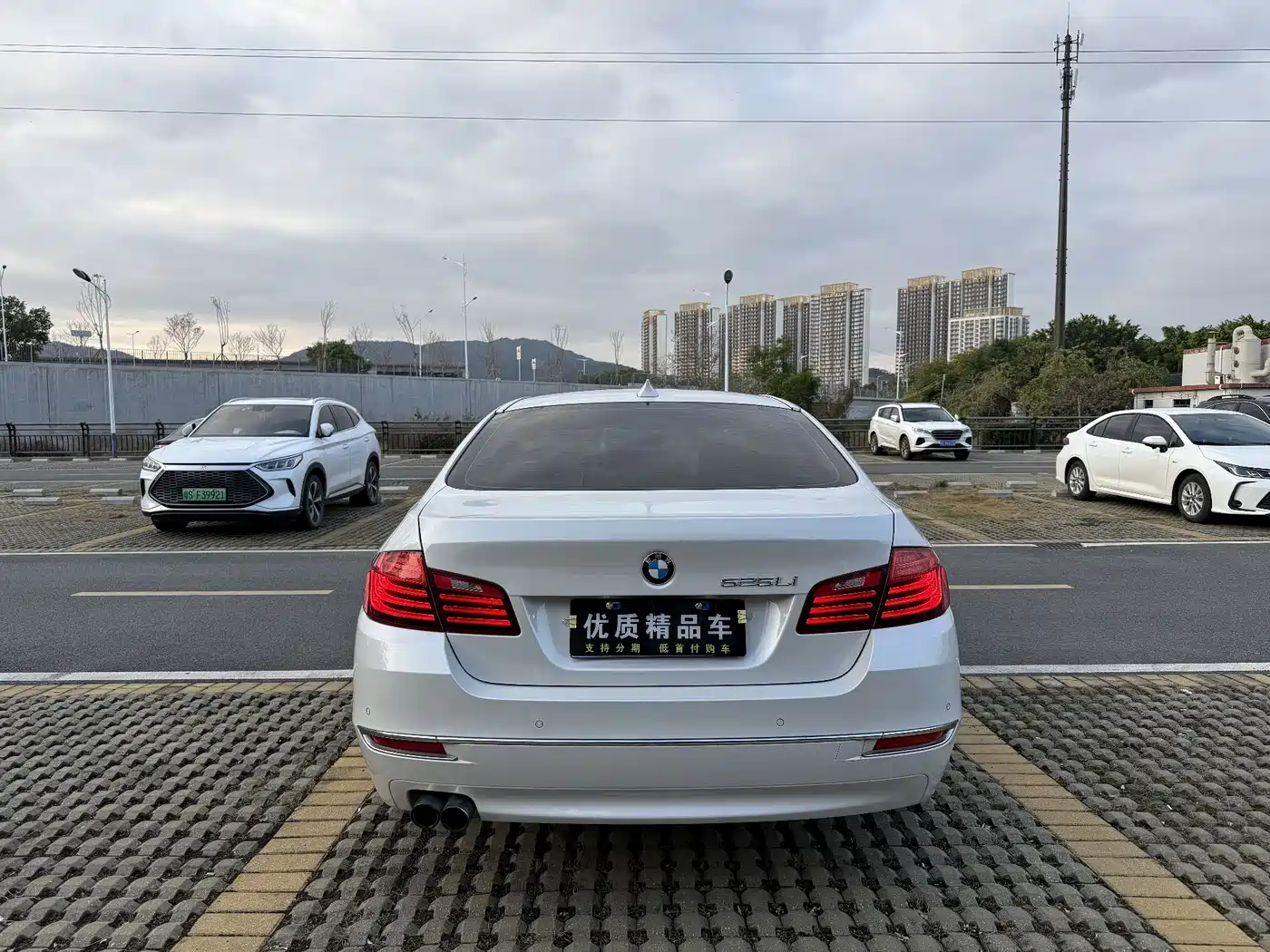 BMW 5 Series 2017 525Li Luxury Design Package фото 7