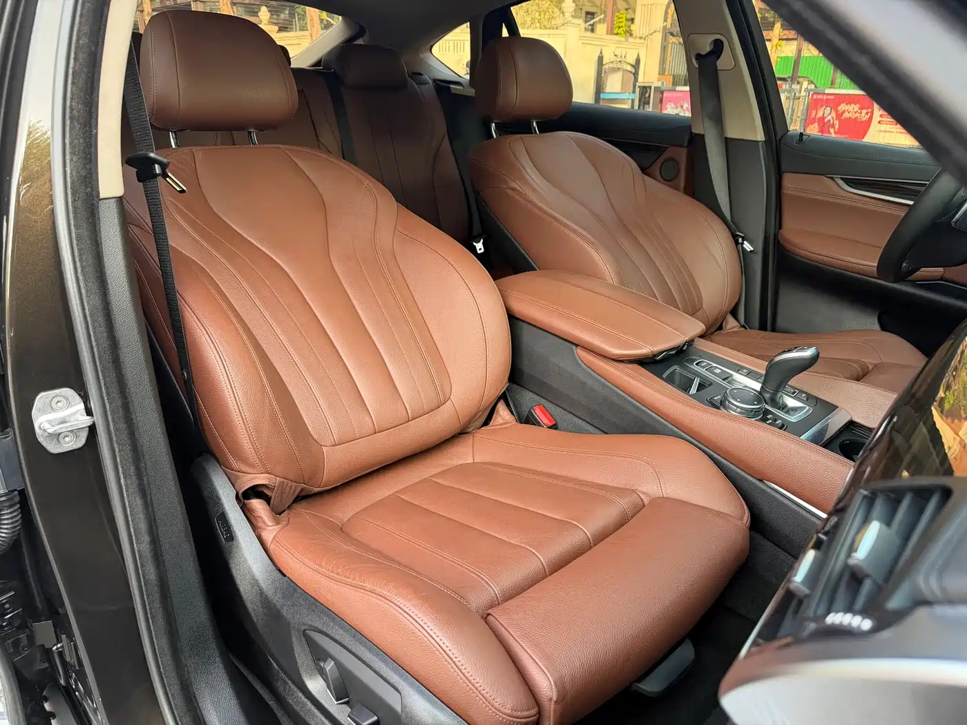 BMW X6 2015 xDrive35i Luxury Model фото 16