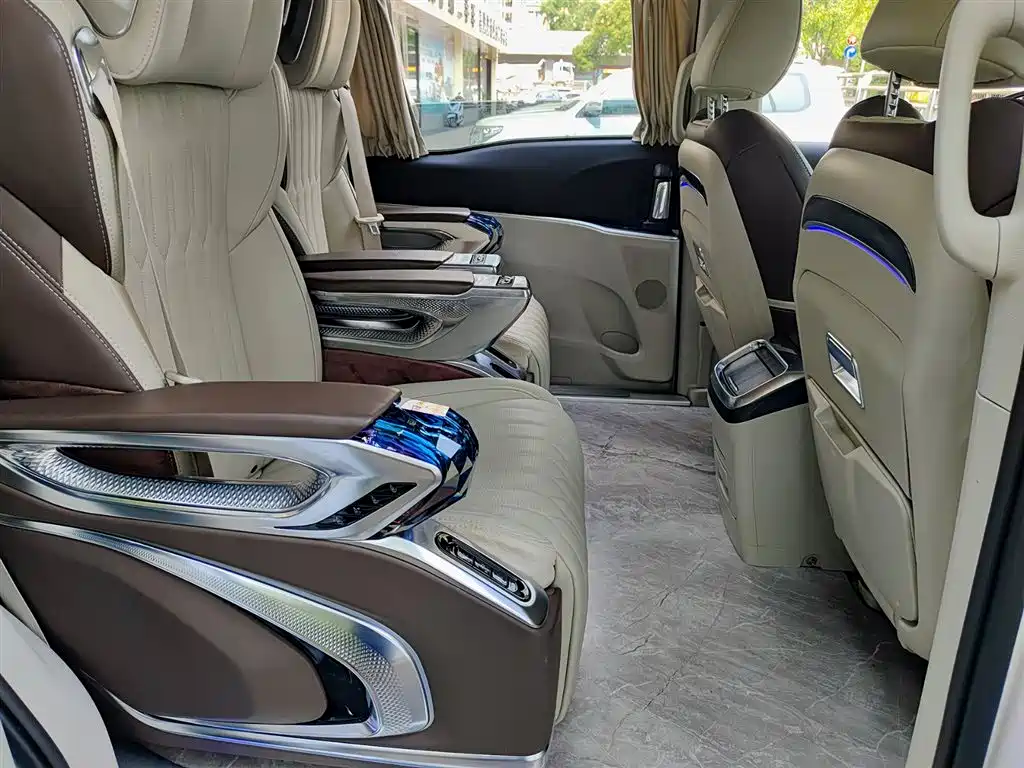 Buick GL8 2023 Model Land Business Class Smart фото 11