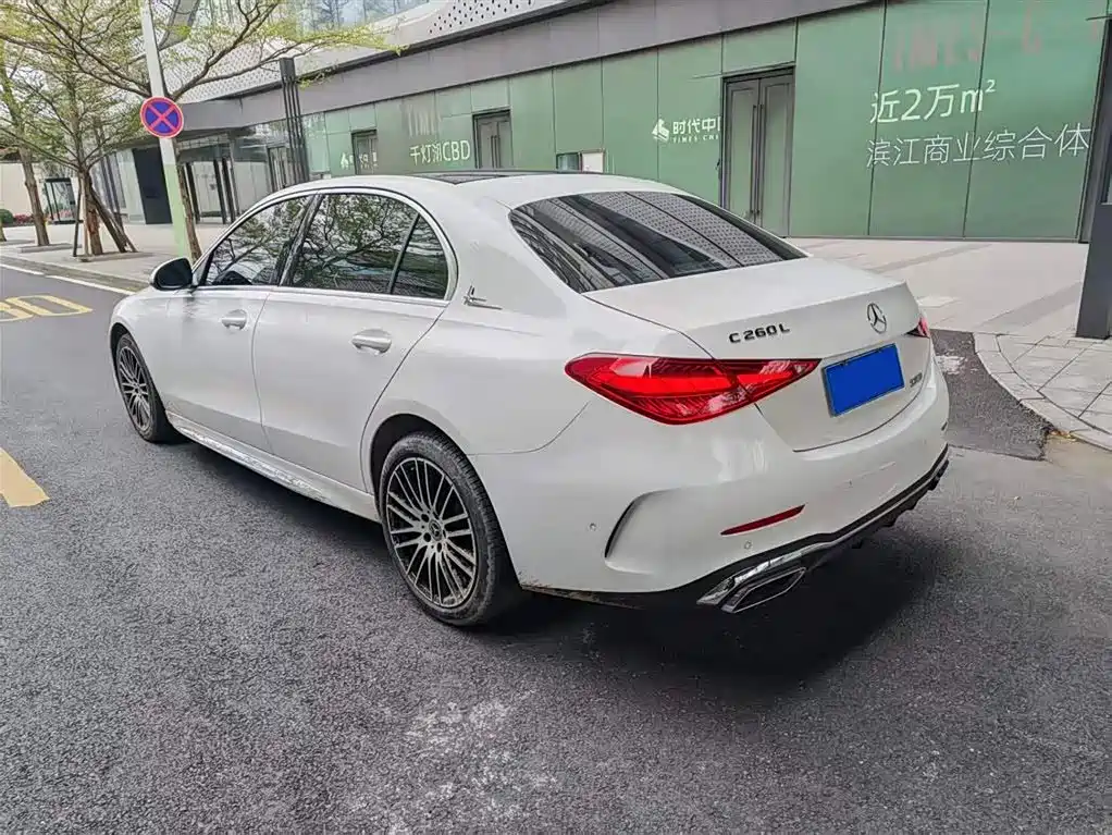 MERCEDES-BENZ C CLASS