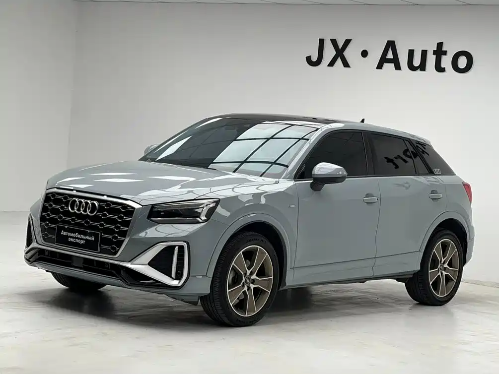 Audi Q2L 2022 35 TFSI Fashion Dynamic