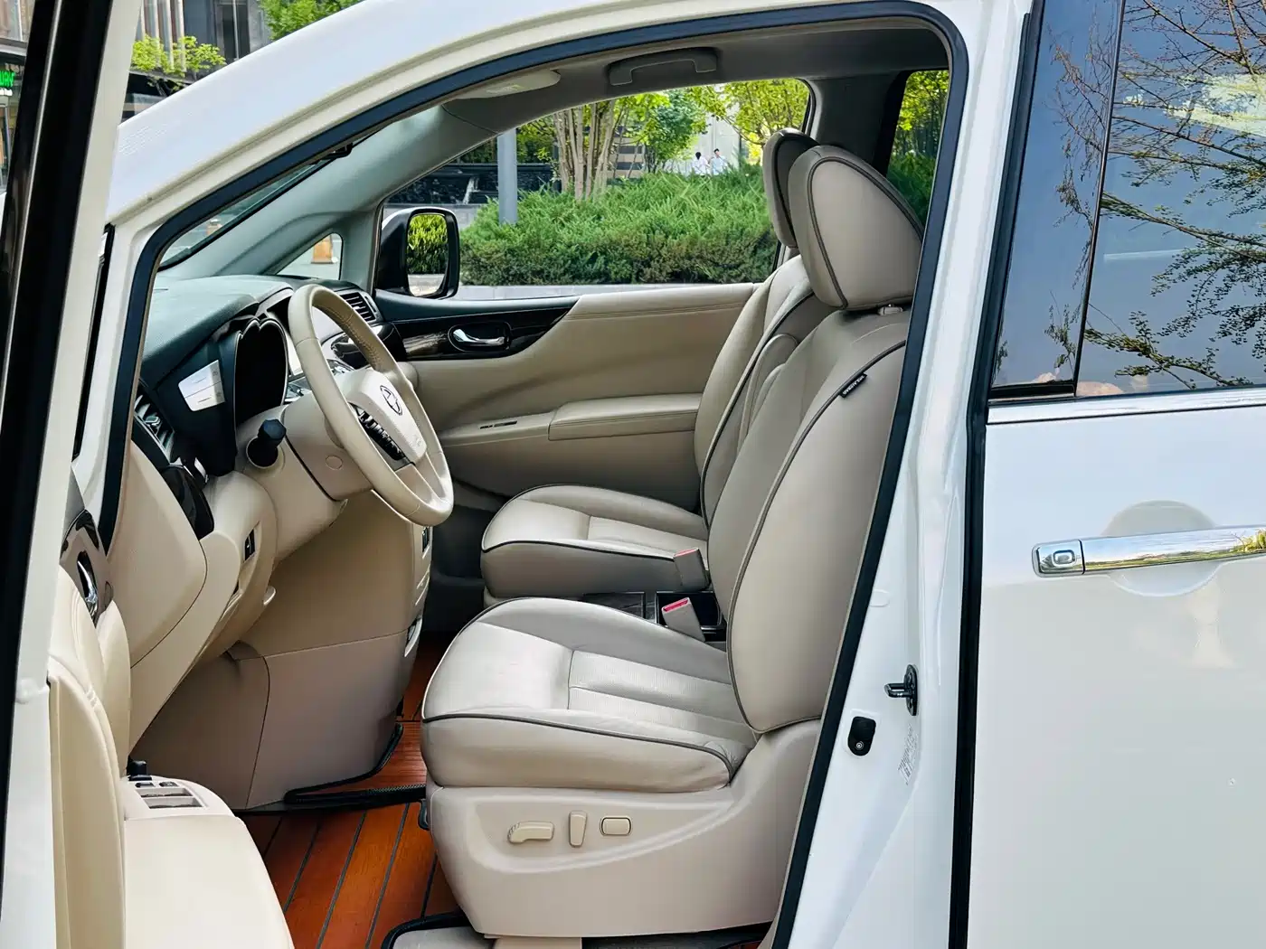 Nissan Quest 2018 2015 3.5L SL