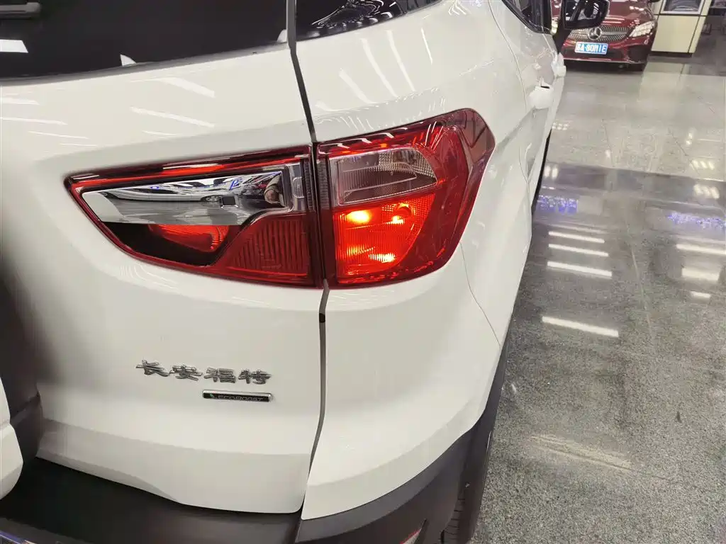 Ford EcoSport 2019 2018 EcoBoost125 Automatic Premium Wing