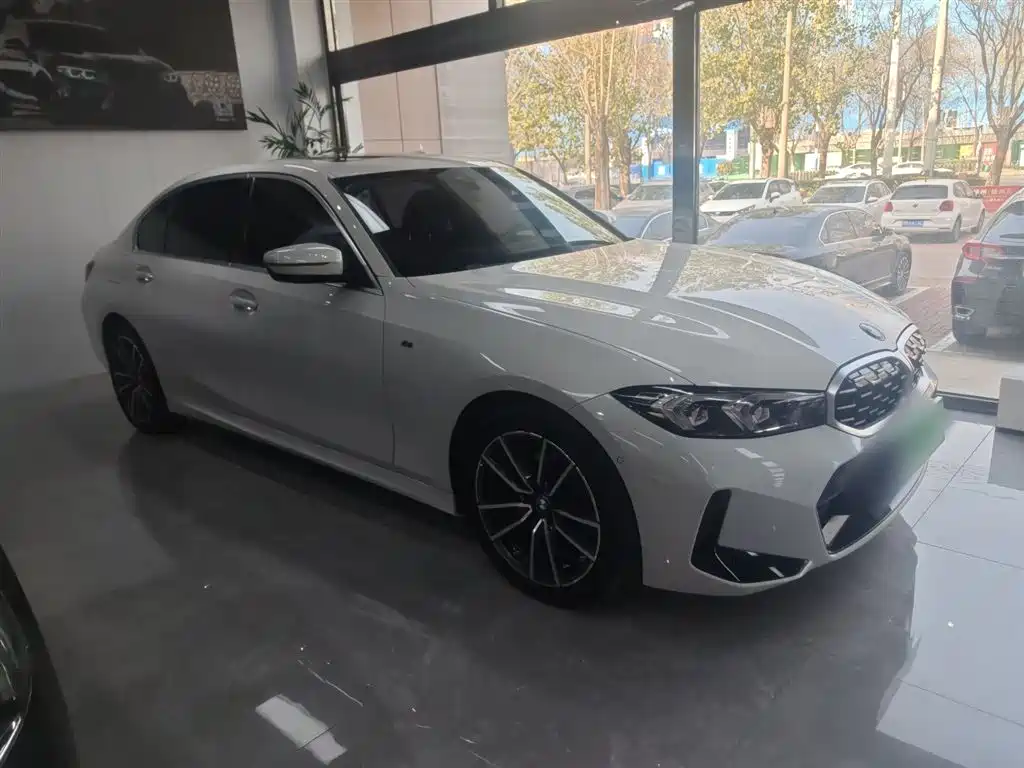 BMW 3 Series 2023 325Li M Sport Package фото 5