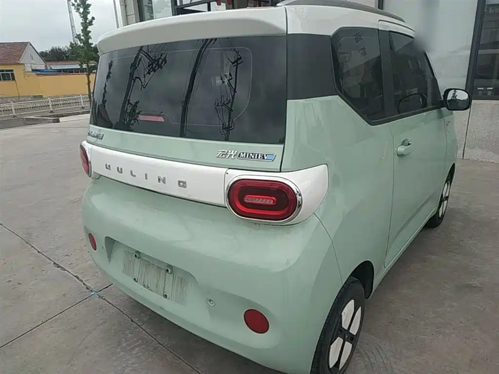 Фото 7 - Wuling Motors Hongguang MINIEV
