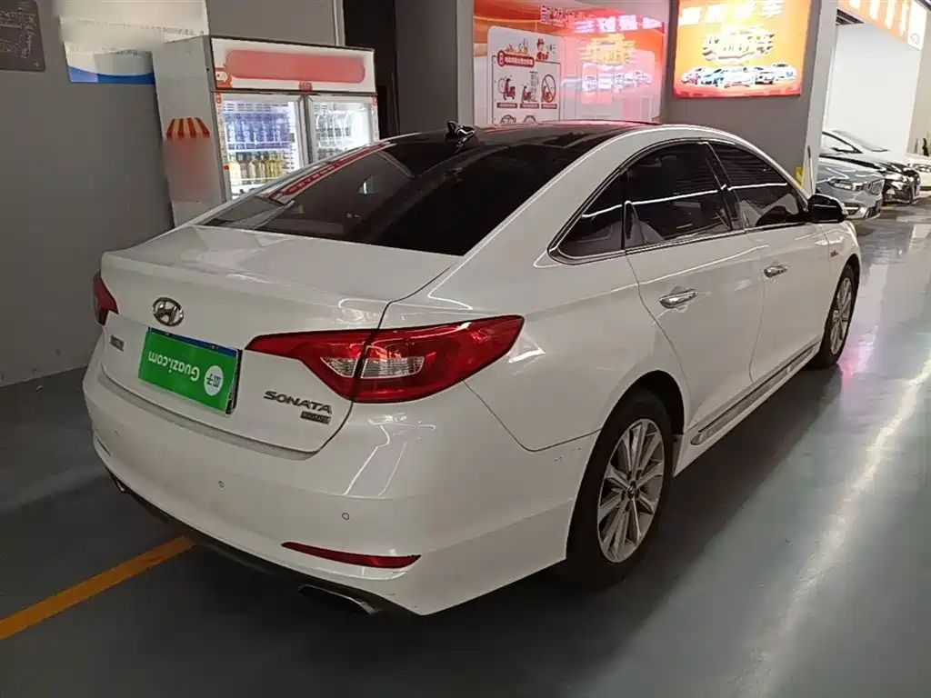 Hyundai Sonata 2015 1.6T GLS Smart фото 7