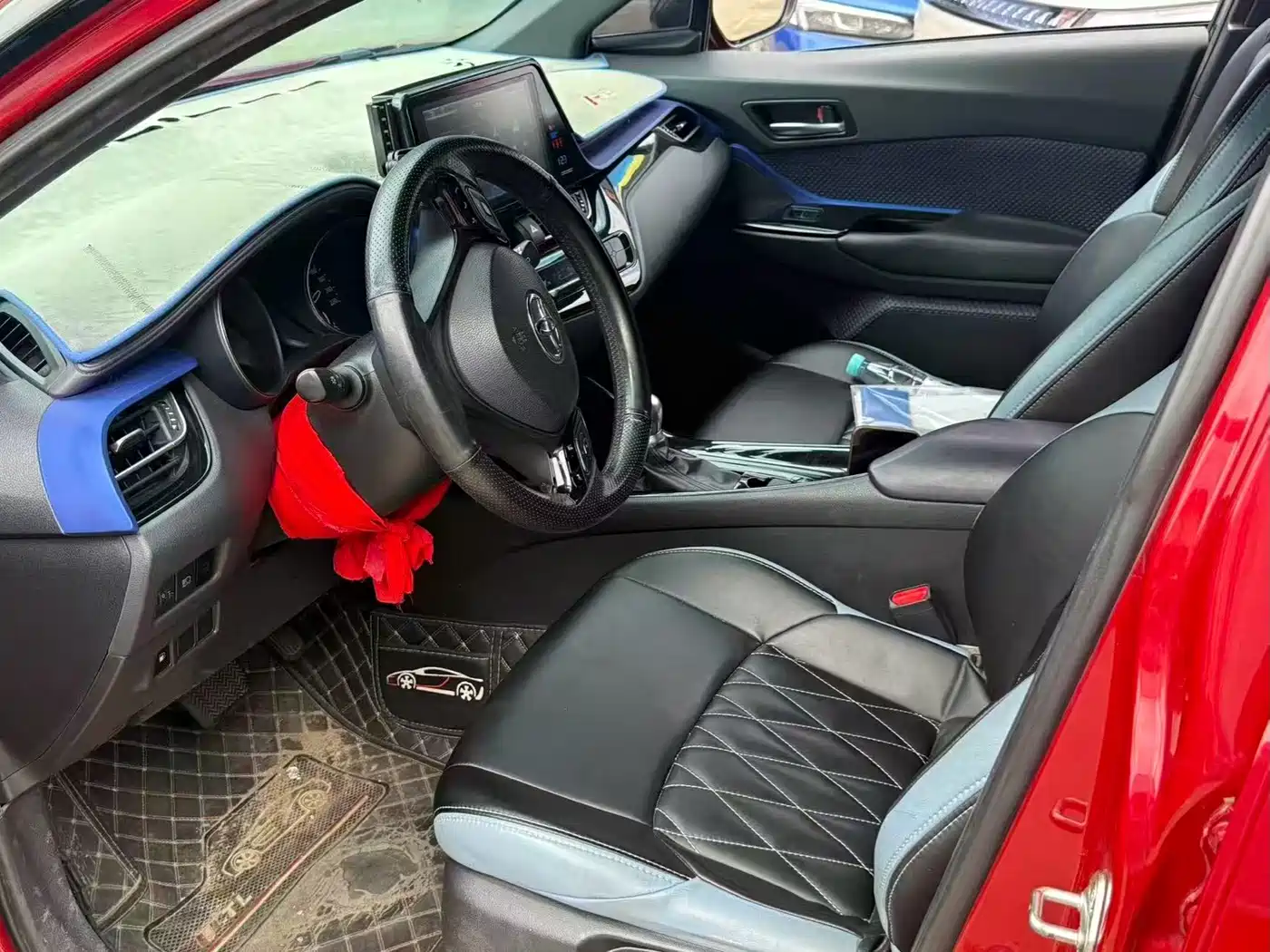 Toyota C-HR 2018 2018 2.0L Leading Edition China VI