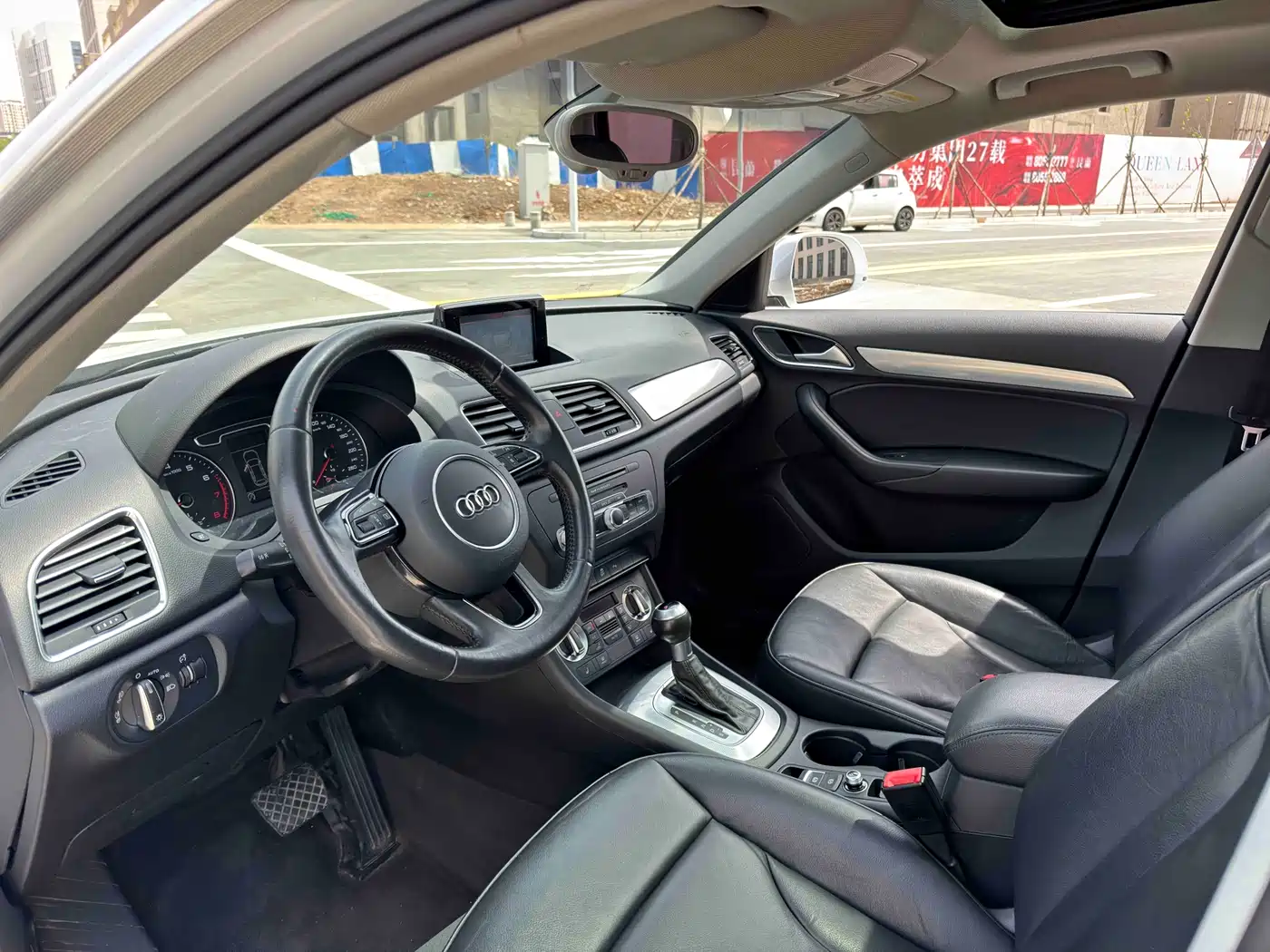 Audi Q3 2015 35 TFSI Comfort фото 4