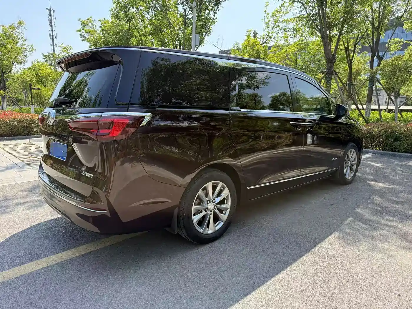Buick GL8 2020 Avenir Six-Seat Elegance Edition фото 4